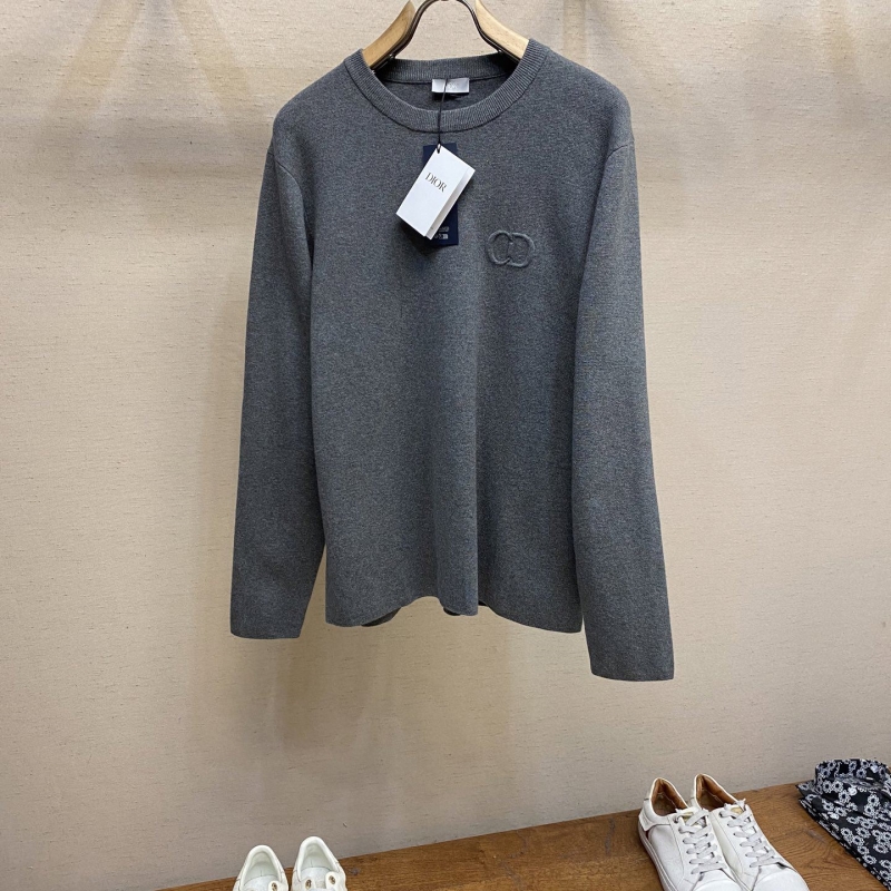 chr1st1an D10r sweaters